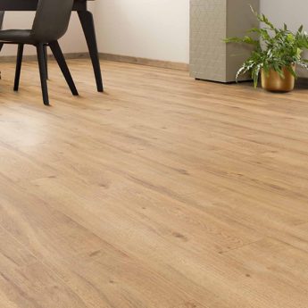 LAMINAT 827V HRAST BALTIMORE 8/32 4V AC4 MP 5G