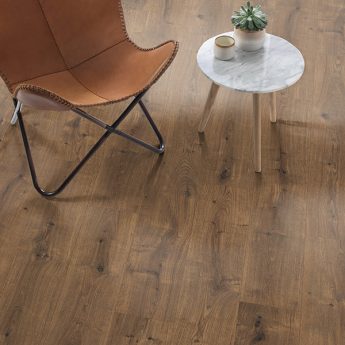 LAMINAT L075 HRAST DUNNINGTON DARK 4V 8/32 O C-it