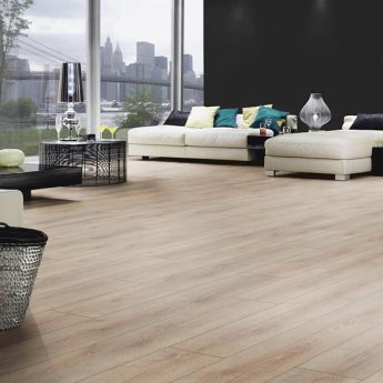 LAMINAT K057 HRAST CLEARWATER 8/32 4V 1c2gp
