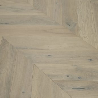 PARKET TGP 1L HRAST CHEVRON 45 BURGUNDY NATURAL BISERNO KRT MAT LAK 4-mV PARKET TGP 1L HRAST CHEVRON 45 BURGUNDY NATURAL BISERNO KRT MAT LAK 4-mV