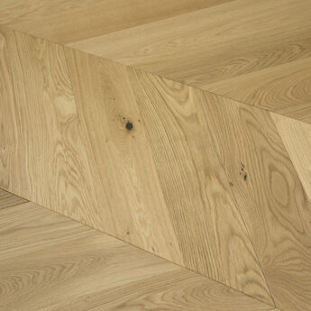 PARKET TGP 1L HRAST CHEVRON 45 NORMANDY NATURAL KRT OLJE 4-mV